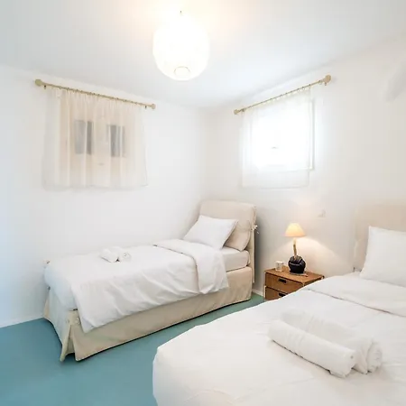 Sunny Getaway In Mykonos Lia Casa vacanze