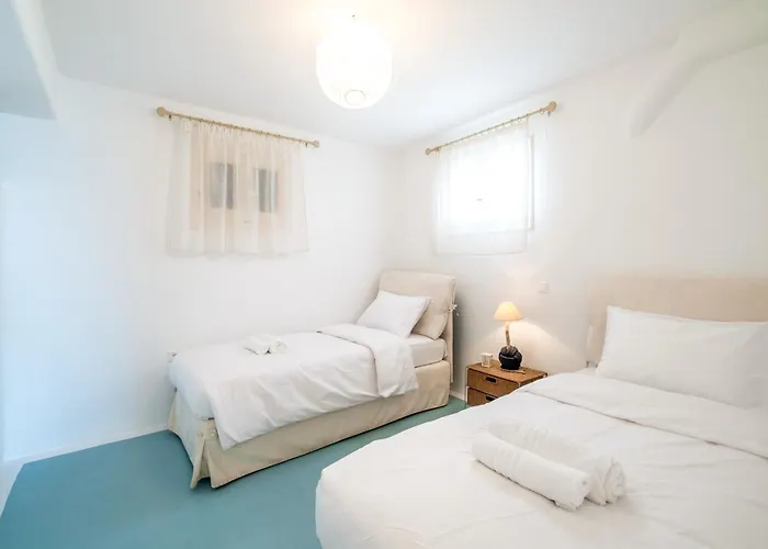 Sunny Getaway In Mykonos Lia Tatil Evi