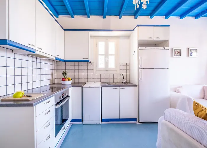 Sunny Getaway In Mykonos Lia 度假居